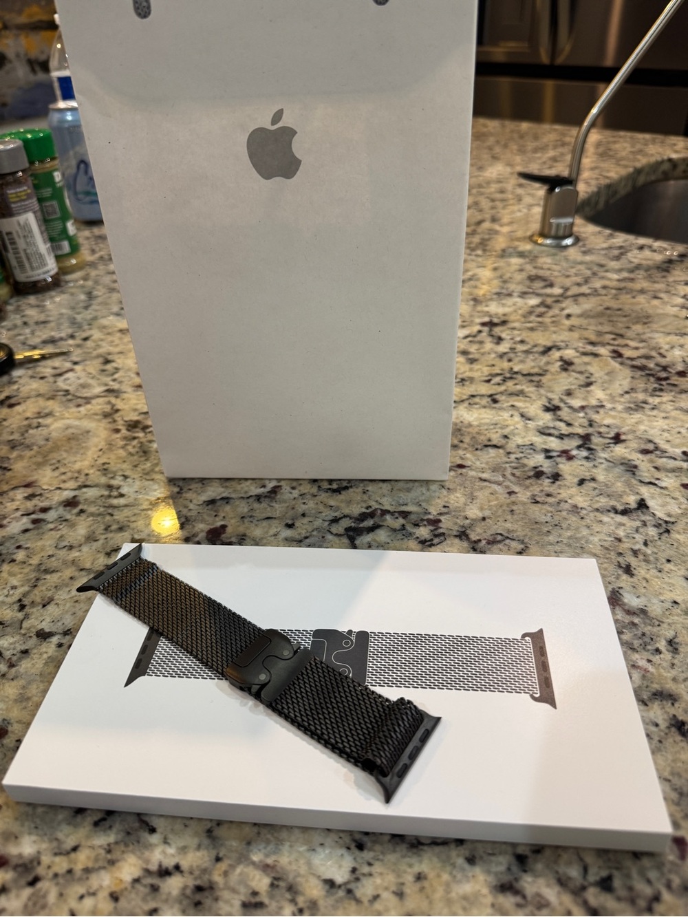 49mm Apple Black Titanium Milanese Loop Medium